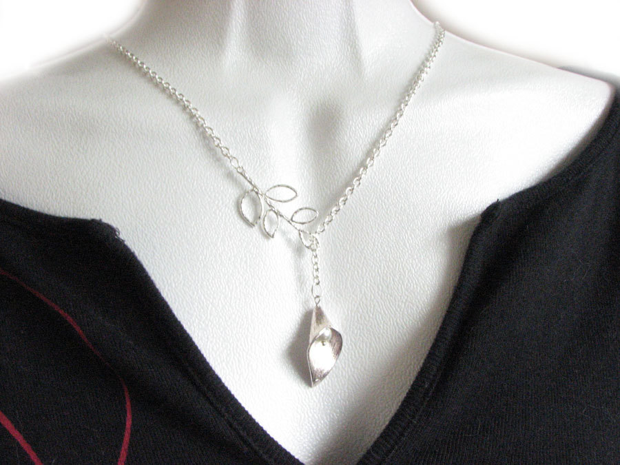 Calla Lily Lariat Leaf Necklace Silver Filled Chain Pearl Charm Pendant Jewelry